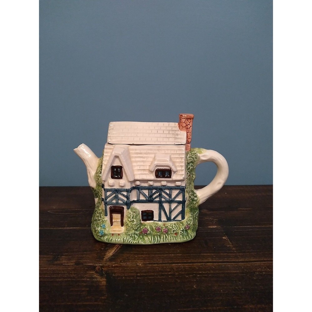 1992 Price Kensington Cottage Teapot. White/Blue with Purple Flowers.